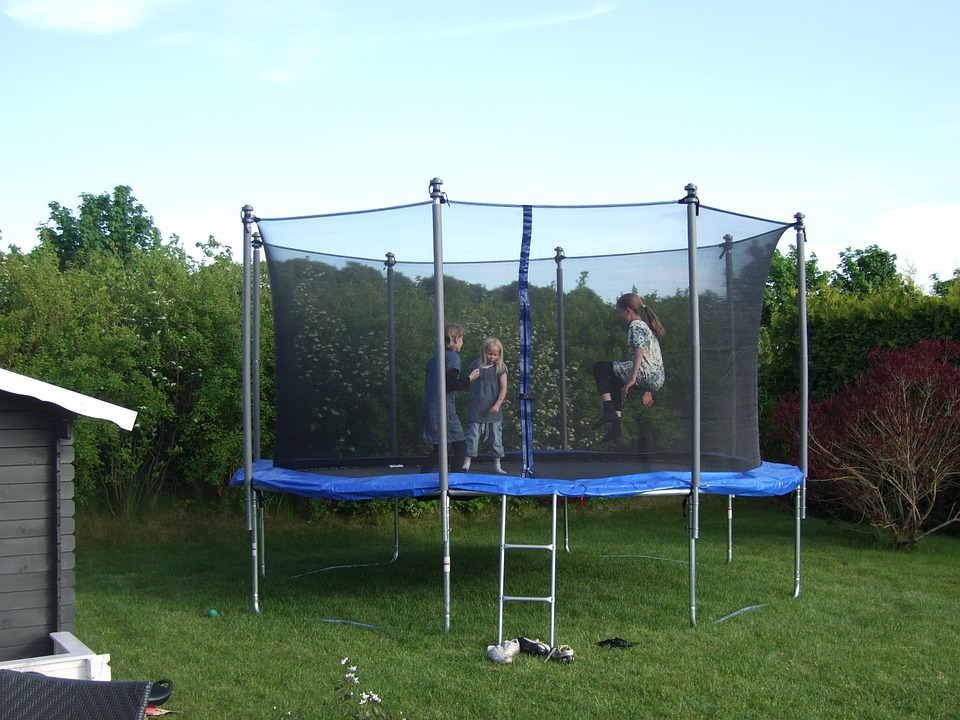 Le trampoline : Une autre façon de s’amuser pour vos enfants 